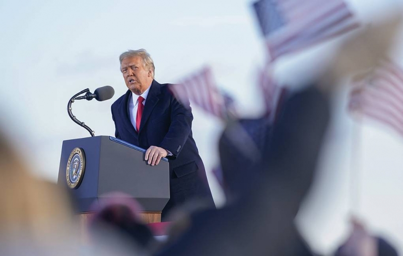 В Палате представителей настаивают, что Трамп "сознательно подстрекал к мятежу"

