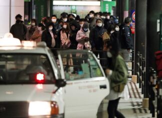 В посольство РФ не поступало данных о пострадавших из-за землетрясения в Японии россиянах