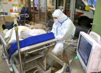 В России за сутки выявили 15 089 случаев заражения коронавирусом