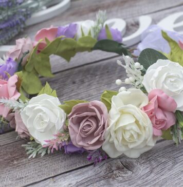 Украшения из фоамирана: преимущества