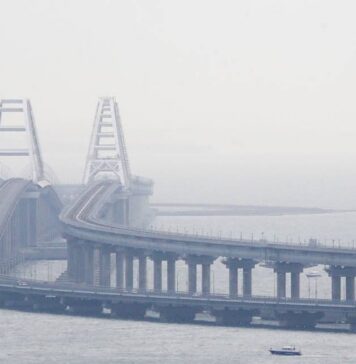 Все ограничения в работе Крымского моста сняли