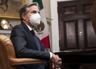 Блинкен заверил, что США не будут насаждать демократию за рубежом силой