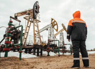 Цена нефти Brent превысила $70 за баррель впервые с января 2020 года