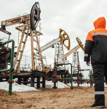 Цена нефти Brent превысила $70 за баррель впервые с января 2020 года