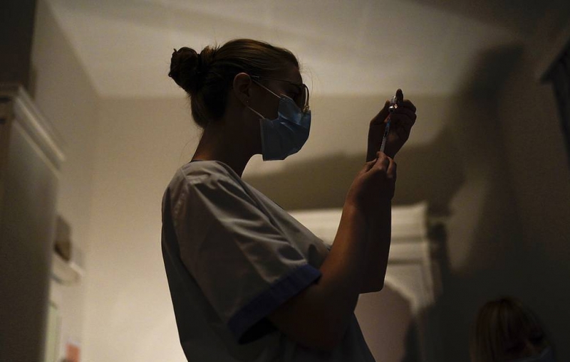 ЕК согласна, что нужно распределять вакцины пропорционально численности населения стран