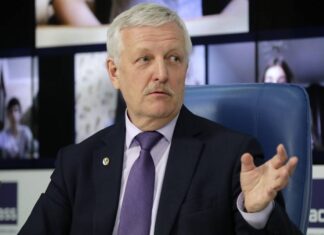 Эксперт Роспотребнадзора считает, что Россия еще не прошла первую волну коронавируса