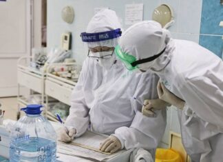 Год с коронавирусом: от первых заболевших в России до массовой вакцинации