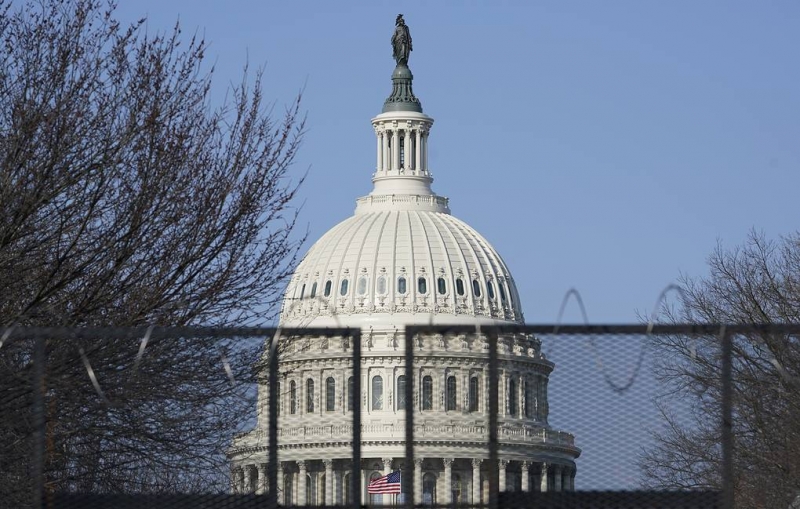 Источник в Кремле сообщил, что США планируют кампанию против разработок РФ от коронавируса