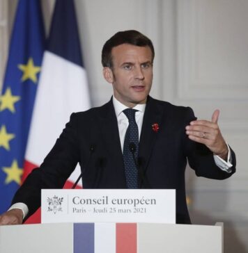 Макрон заявил, что Европа планирует стать крупнейшим производителем вакцин к лету