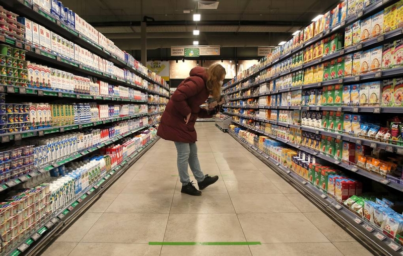 Минпромторг назвал стабильной ситуацию с ценами на товары по группе мониторинга