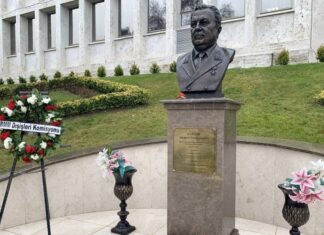 Пять человек получили пожизненные сроки по делу об убийстве посла РФ в Турции Карлова