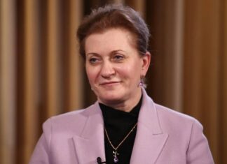 Попова: новый тип вируса птичьего гриппа, видимо, будет передаваться от человека человеку