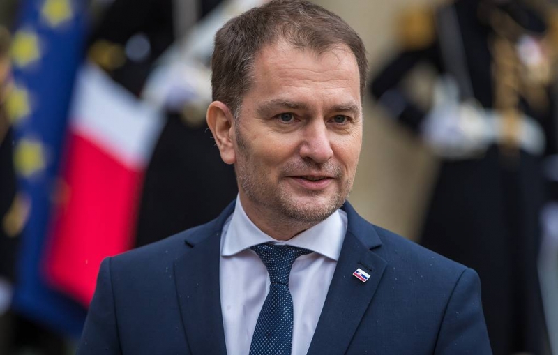 Премьер Словакии заявил, что готов покинуть пост из-за разногласий вокруг "Спутника V"

