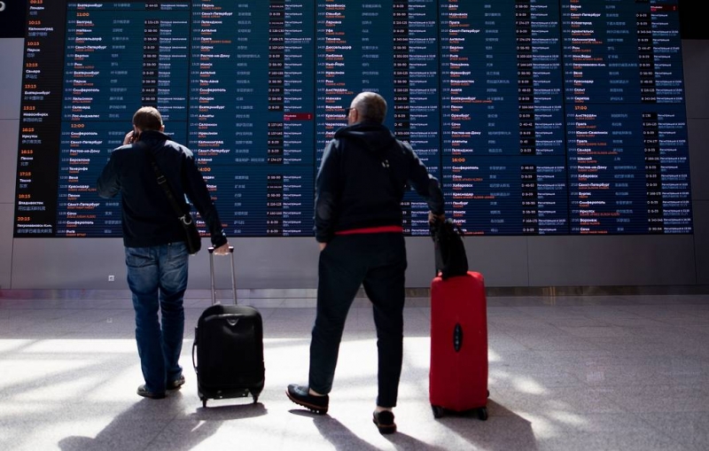 Россия продлила приостановку авиасообщения с Великобританией

