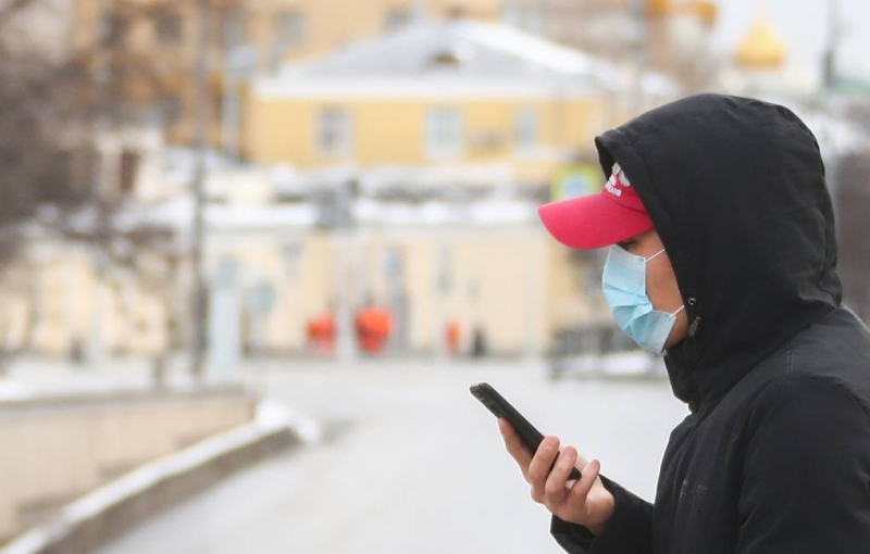 Российский поисковик начнут предустанавливать в браузеры на гаджетах с 1 июля