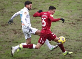 «Рубин» второй раз в сезоне обыграл «Зенит» в матче чемпионата России по футболу