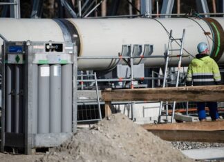 В «Газпроме» заявили, что «Северный поток — 2» достроят в этом году