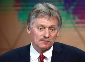 В Кремле считают новые санкции против граждан России вмешательством в дела страны