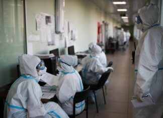 В России за сутки выявили 9 088 случаев заражения коронавирусом