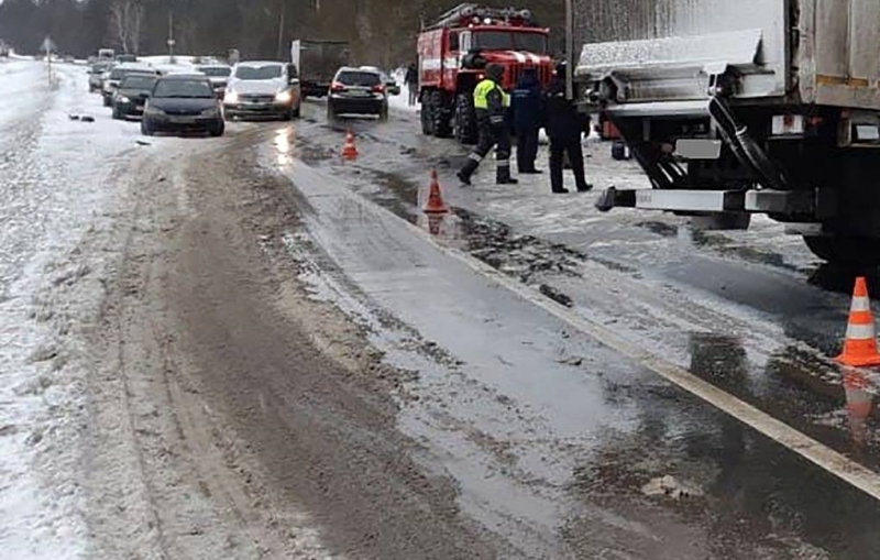 В Самарской области открыли ограниченное из-за ДТП с семью погибшими движение на трассе

