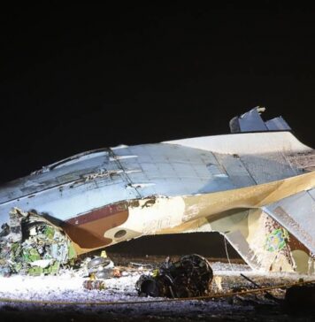 Власти Казахстана рассматривают три основных версии крушения Ан-26