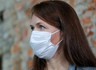 Власти Москвы допускают, что в городе возможен новый подъем заболеваемости COVID-19