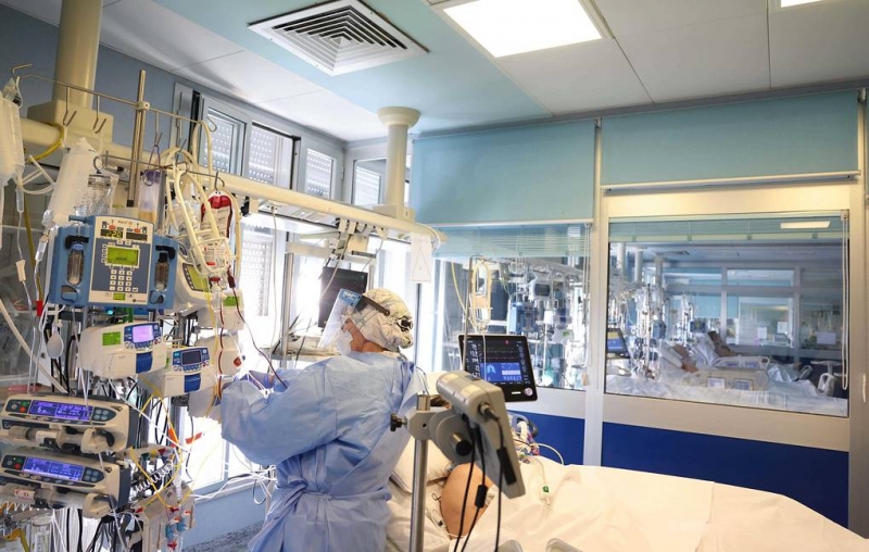 ВОЗ впервые за семь недель зафиксировала рост заболеваемости COVID-19 в мире