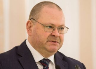Врио главы Пензенской области Олег Мельниченко подписал указ об отставке правительства