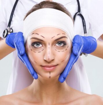 Пластический хирург рассказал, кому стоит отказать в пластической операции