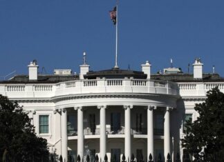 Bloomberg: США изучают возможность ужесточения санкций против долговых обязательств России