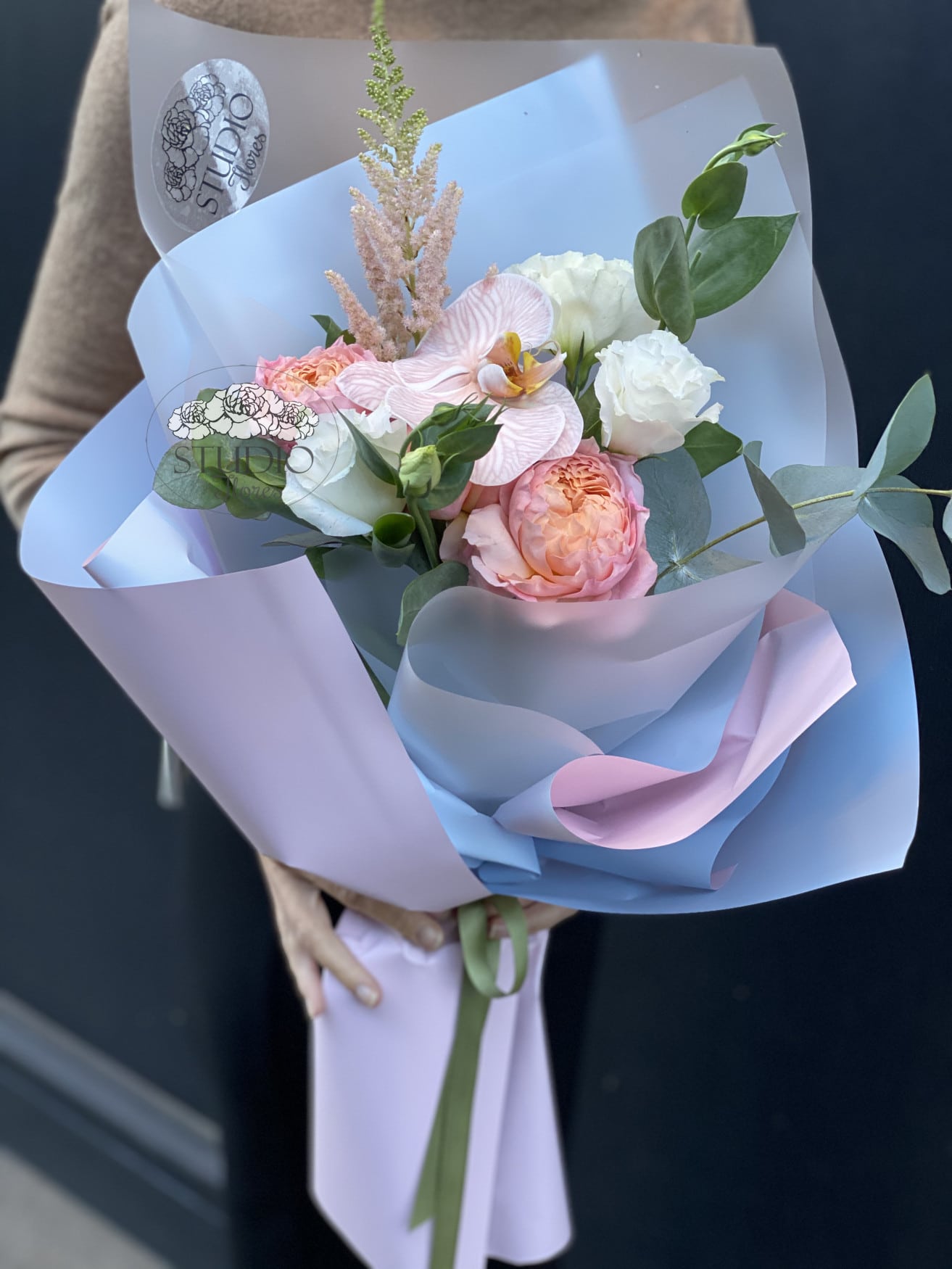 Плюсы заказа цветов онлайн