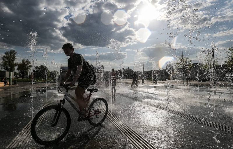 Дни между майскими праздниками сделают нерабочими