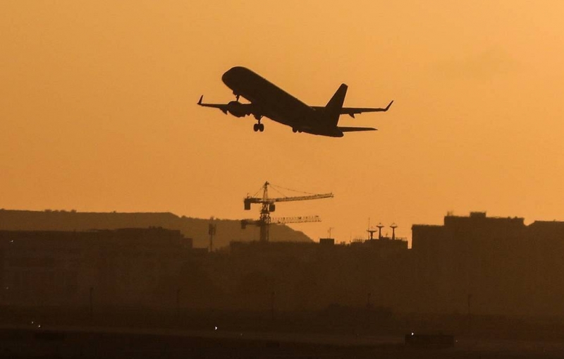 "Известия": цены на авиаперелеты по России поднялись на 15-120% по сравнению с 2019 годом

