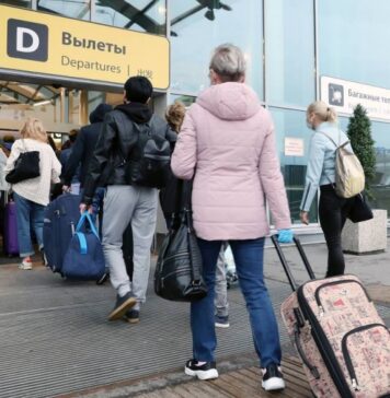 «Известия»: Россия может ограничить авиасообщение с Турцией с 12 апреля