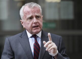 МИД РФ уведомил посла США о серии ответных мер на санкции в ближайшее время