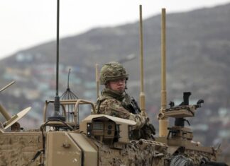 НАТО начала организованный вывод войск из Афганистана