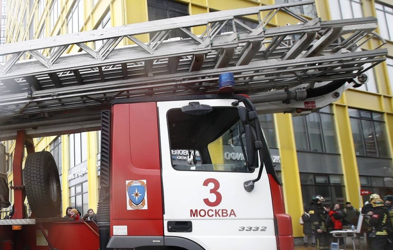 Площадь пожара на складе с бытовой химией в Люберцах выросла до 6 тыс. кв. м

