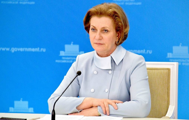 Попова призвала россиян провести майские праздники в кругу семьи