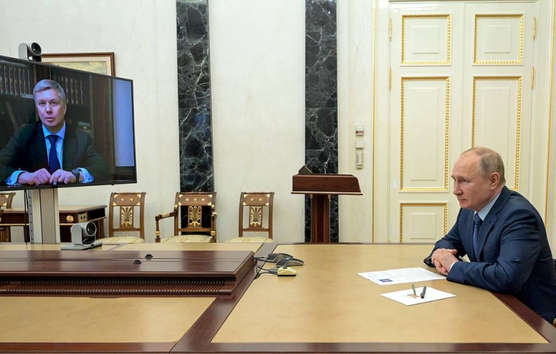 Путин принял отставку главы Ульяновской области Морозова. Врио назначен сенатор Русских

