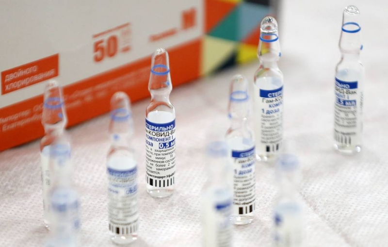 РФПИ попросил Словакию вернуть партию "Спутника V" из-за нарушения условий контракта