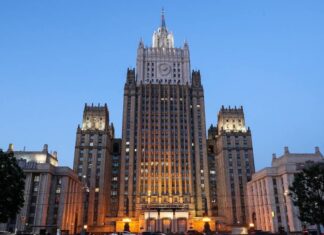 Россия вышлет пять польских дипломатов в ответ на действия Варшавы