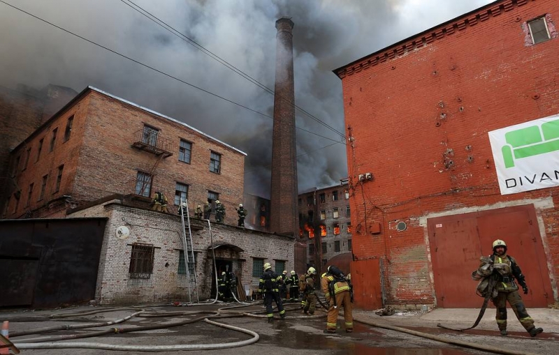 Тело погибшего нашли на месте пожара на Невской мануфактуре