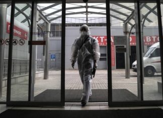 В России выявили 8 632 случая заражения коронавирусом за сутки