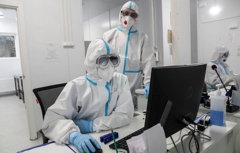 В России зарегистрировали 277 смертей из-за коронавируса за сутки. Это минимум с 9 ноября

