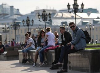 В Роструде напомнили о графике выходных в майские праздники