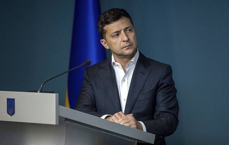 Зеленский провел телефонный разговор с Байденом

