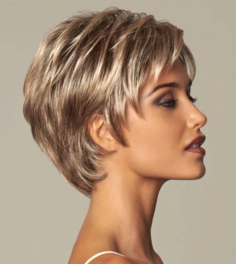 Тренды в стрижках и прическах 2021