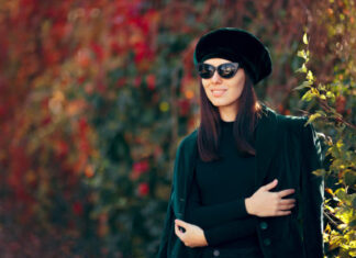 Роскошные вещи на каждый день: как и с чем носят бархат