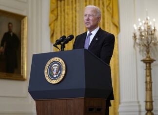 Байден призвал Нетаньяху приложить все усилия для защиты мирных граждан