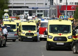 Число погибших при стрельбе в школе в Казани увеличилось до 11